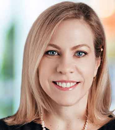 Jennifer Peve Jennifer Peve